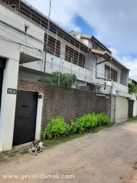 5 Bed Room House for Sale at Colombo 5 - Colombo