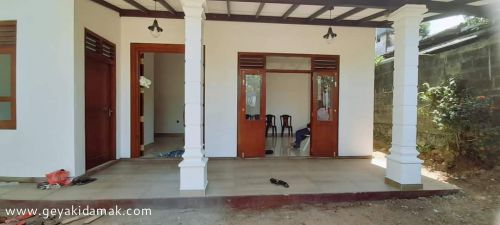 3 Bed Room House for Sale at Kelaniya - Gampaha