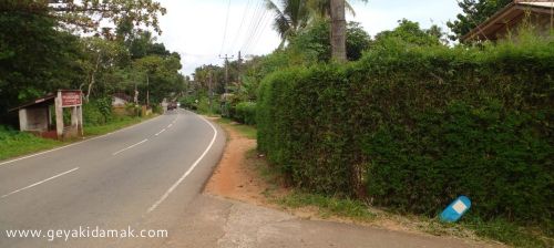 Land with buildings for Sale at Horana - Kalutara